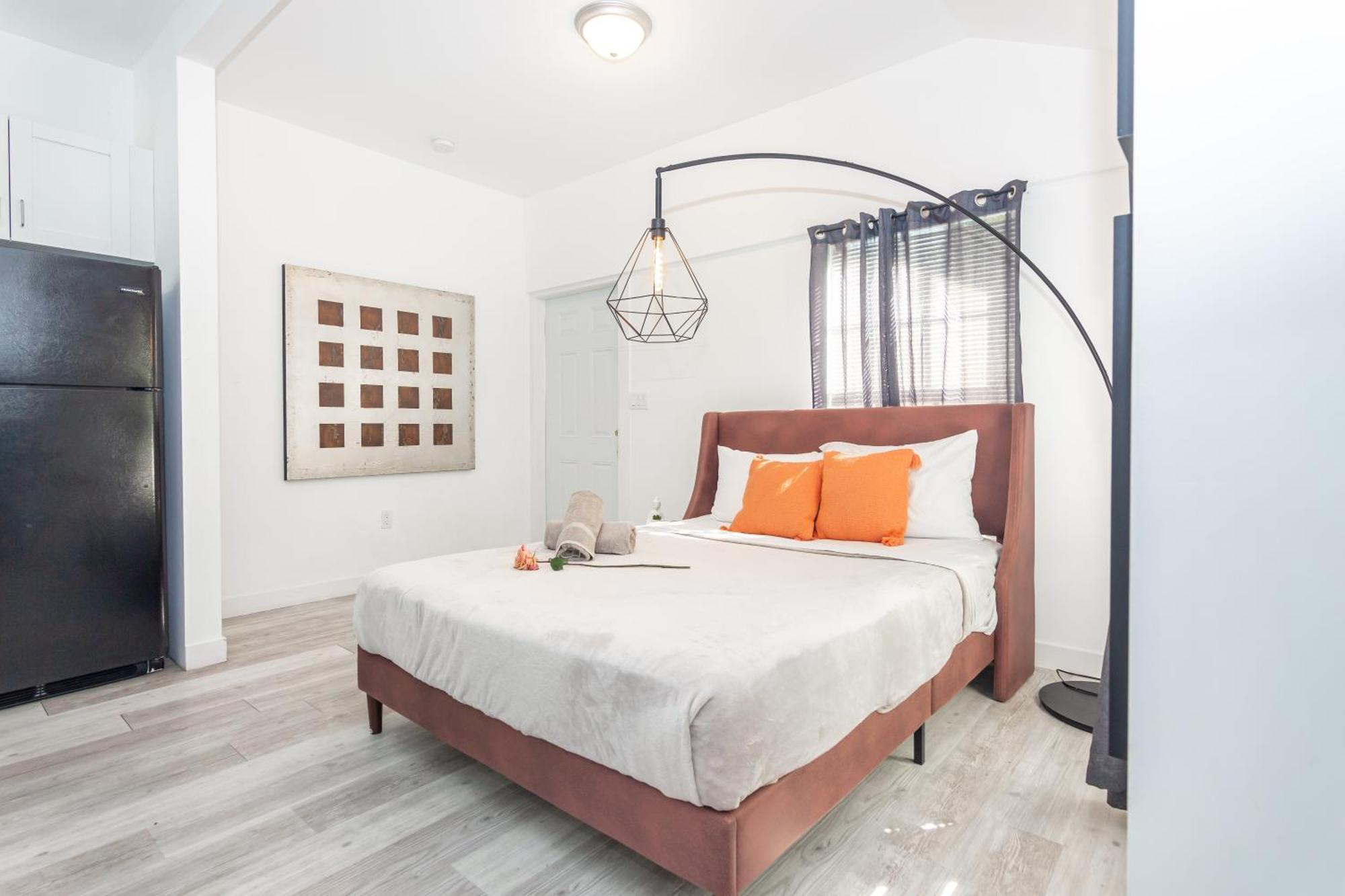 1 Bedroom Apartment - Midtown Майами Экстерьер фото