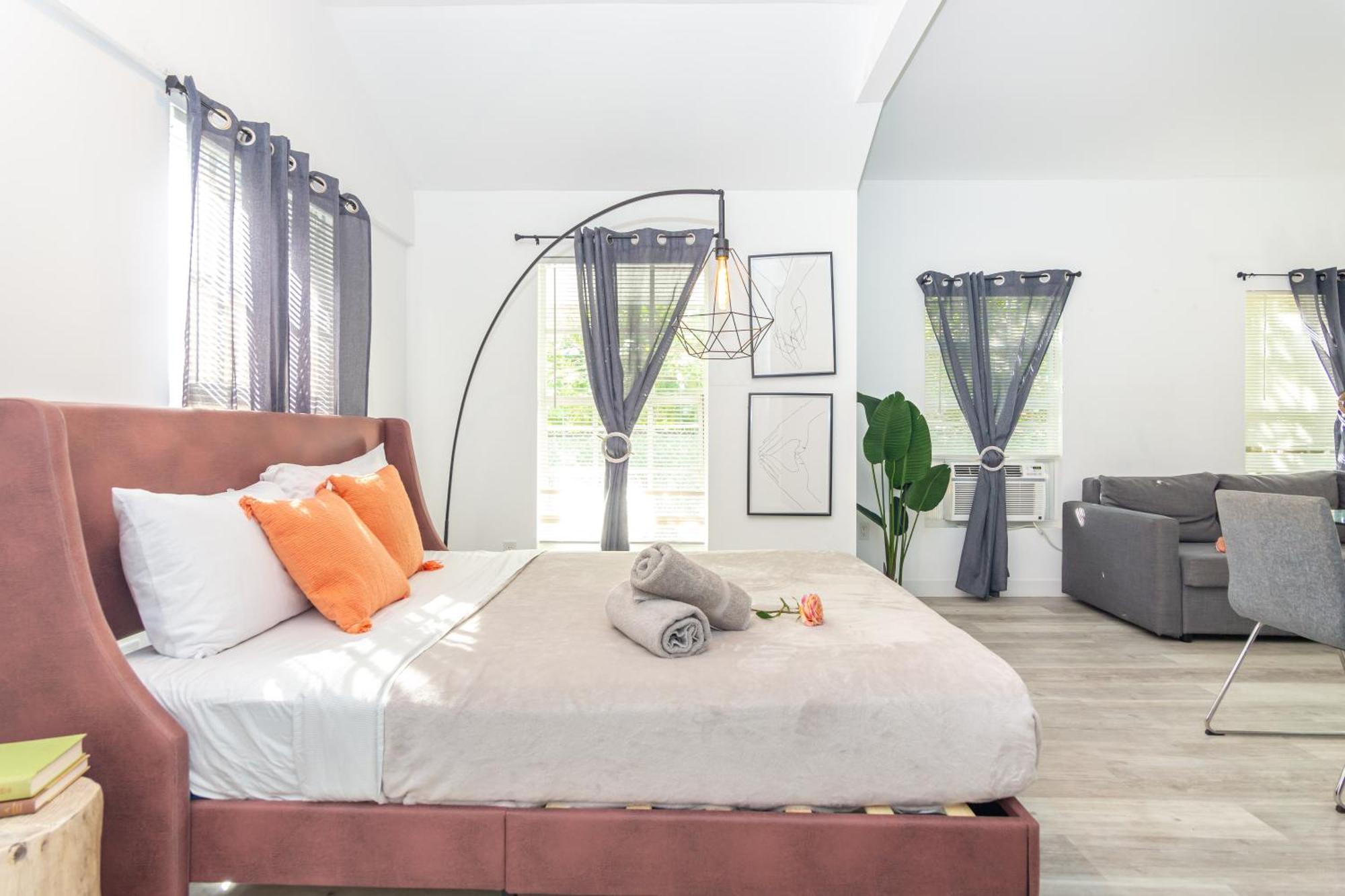 1 Bedroom Apartment - Midtown Майами Экстерьер фото