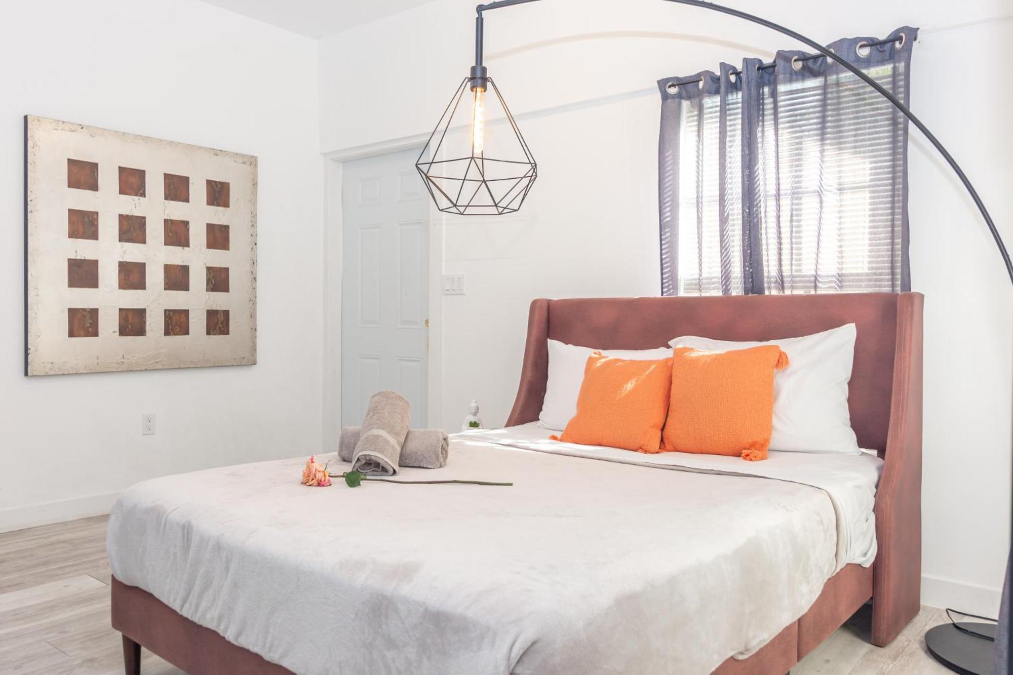 1 Bedroom Apartment - Midtown Майами Экстерьер фото