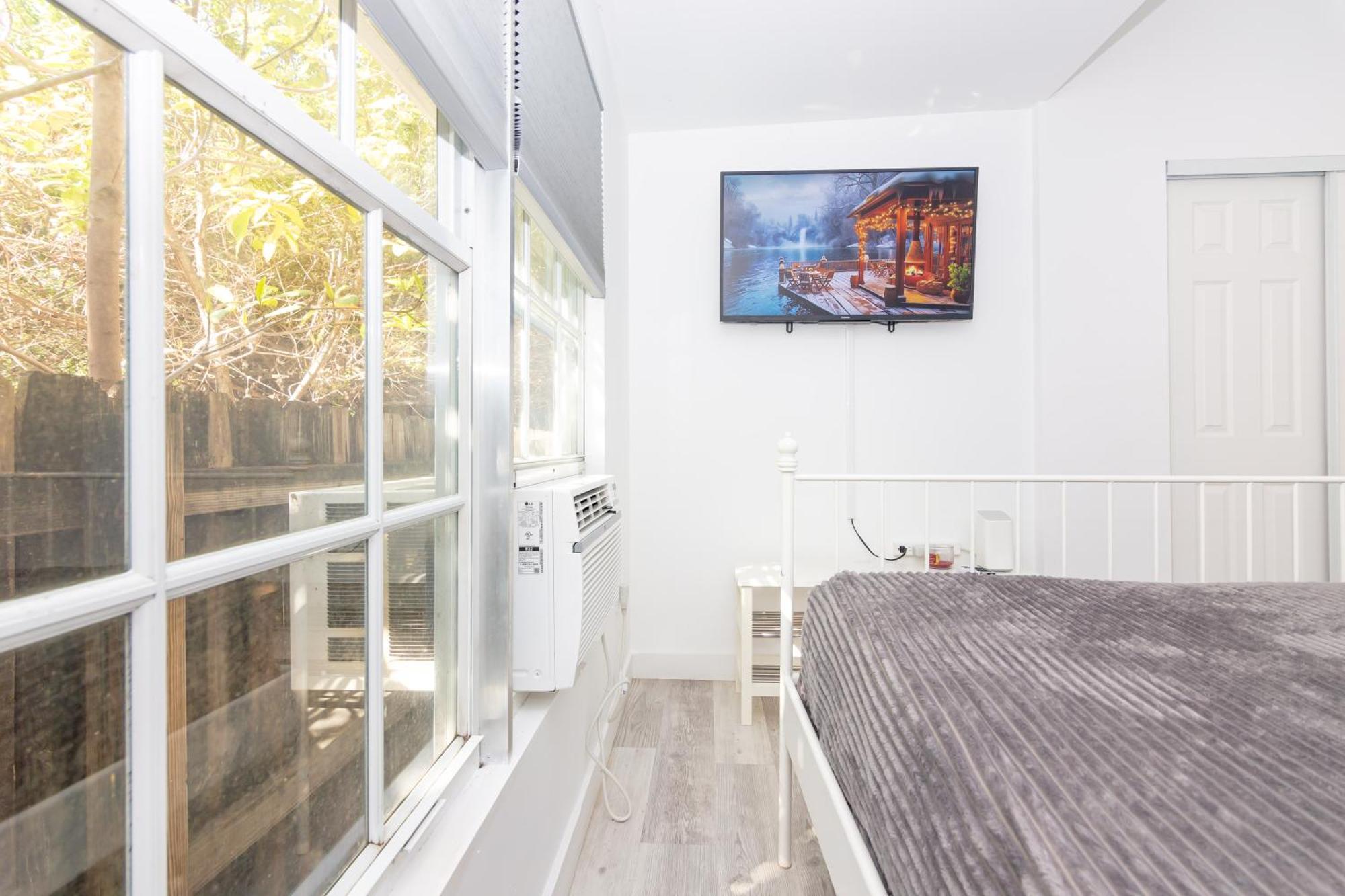 1 Bedroom Apartment - Midtown Майами Экстерьер фото